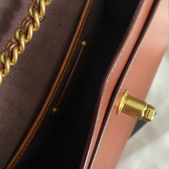 Coach Parker 18 crossbody bag - Picture 6 of 9